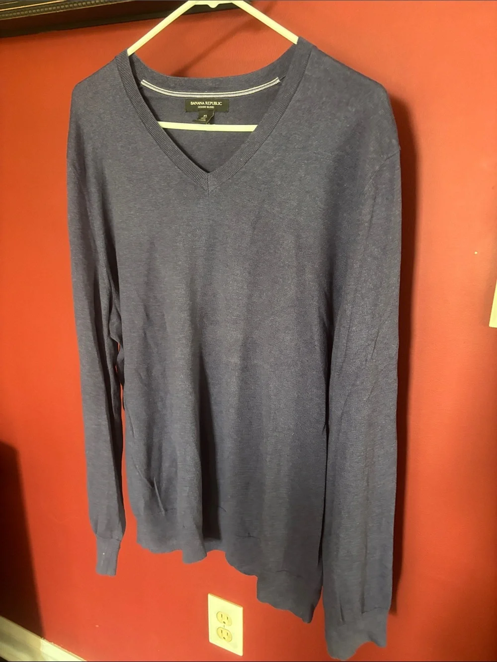 Banana Republic Men's V-Neck Sweater - Slate Blue